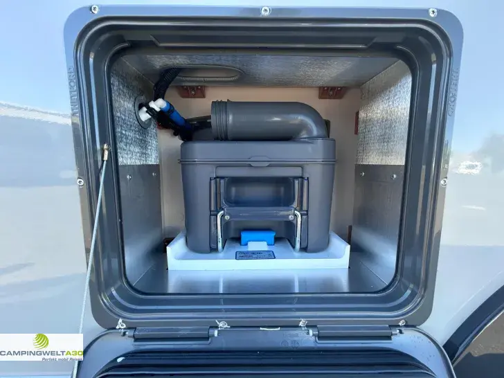 Fahrzeugbild Bürstner Signature SFT 7.0*SAT*LITHIUM*KÜCHENPAKET* #18