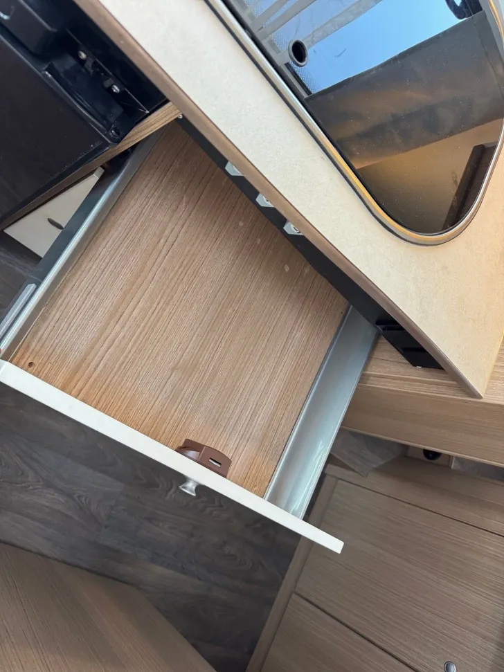 Fahrzeugbild Carado V 339 #26