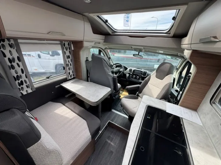 Fahrzeugbild Knaus Van TI 550 MF VANSATION Automatik + Rahmenfenster #10