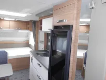 Fahrzeugbild Weinsberg CaraOne 550 QDK Mover Garage 3er Stockbett uvm #18