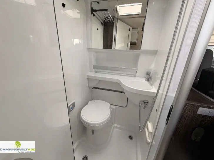 Fahrzeugbild Westfalia Columbus 640 E*MARKISE*RFK*LUFTFEDER* #13