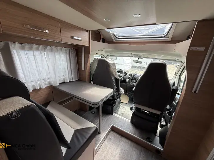 Fahrzeugbild Weinsberg CaraSuite EDITION [SPICY] 650 MEG #10