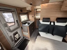 Fahrzeugbild Weinsberg CaraSuite EDITION [SPICY] 650 MEG #12
