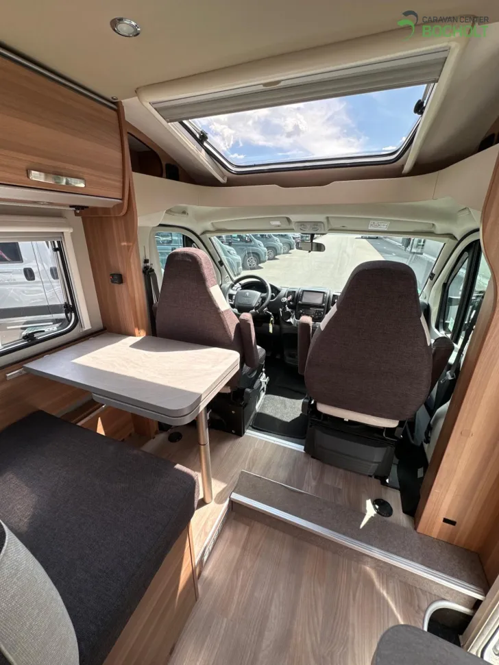 Fahrzeugbild Weinsberg CaraCompact 600 MEG Pepper-Edition Solar / SAT / AHK / Lithium #9