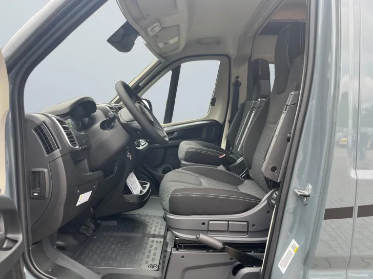 Fahrzeugbild Dethleffs Globetrail Active 600 KS Fiat Schwenkbad #7
