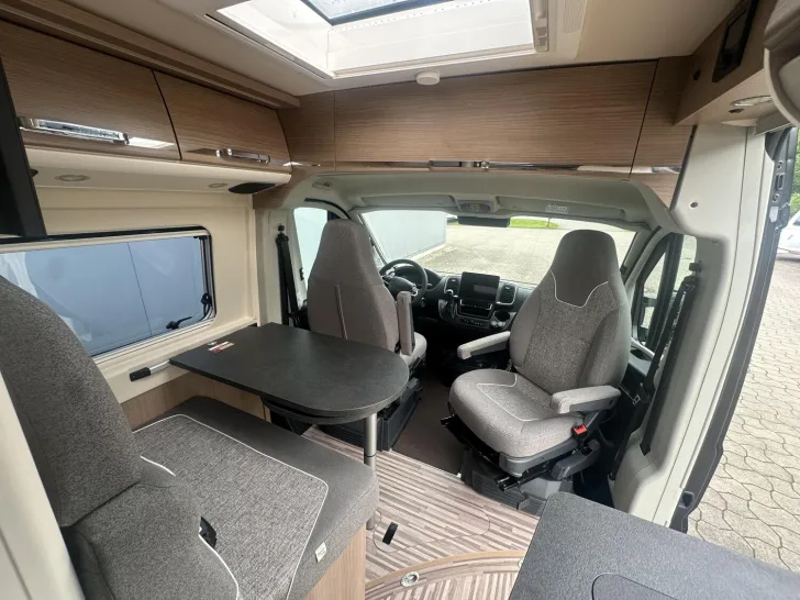 Fahrzeugbild Malibu Van compact 600 LE UVP: 90.945,- EUR #9