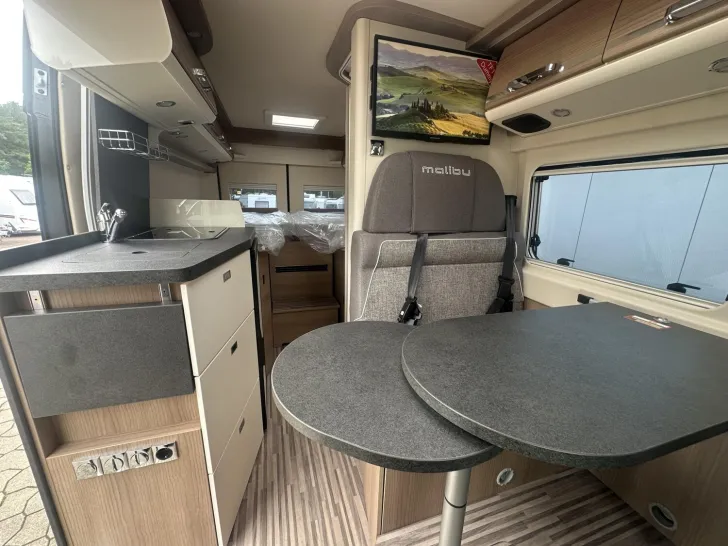 Fahrzeugbild Malibu Van compact 600 LE UVP: 90.945,- EUR #11