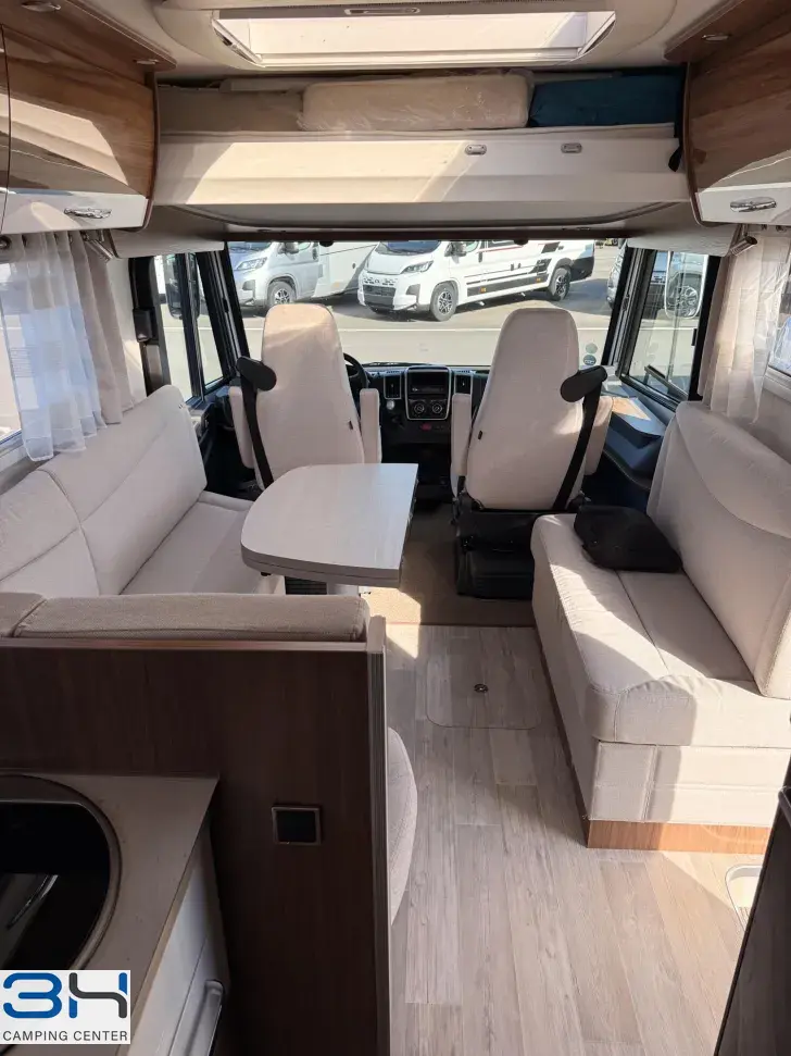 Fahrzeugbild Pilote Galaxy G 650 Sensation #10