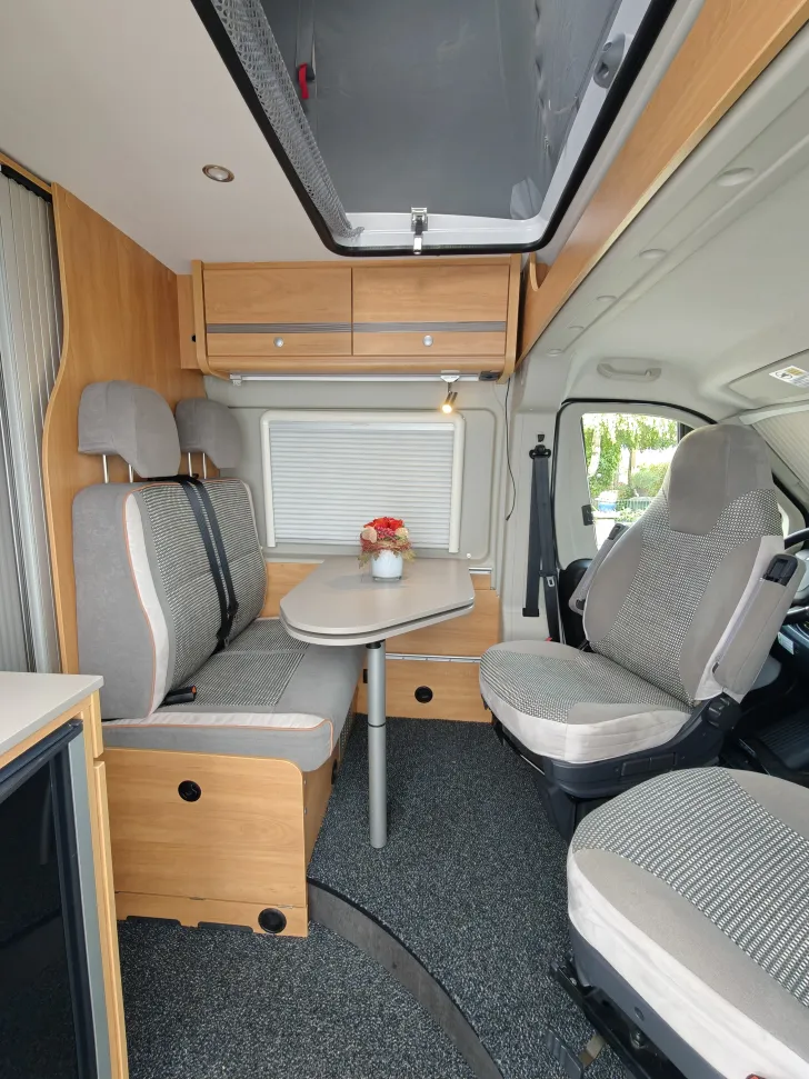 Fahrzeugbild Pössl D-Line 2WIN RS Plus Top gepflegt #5