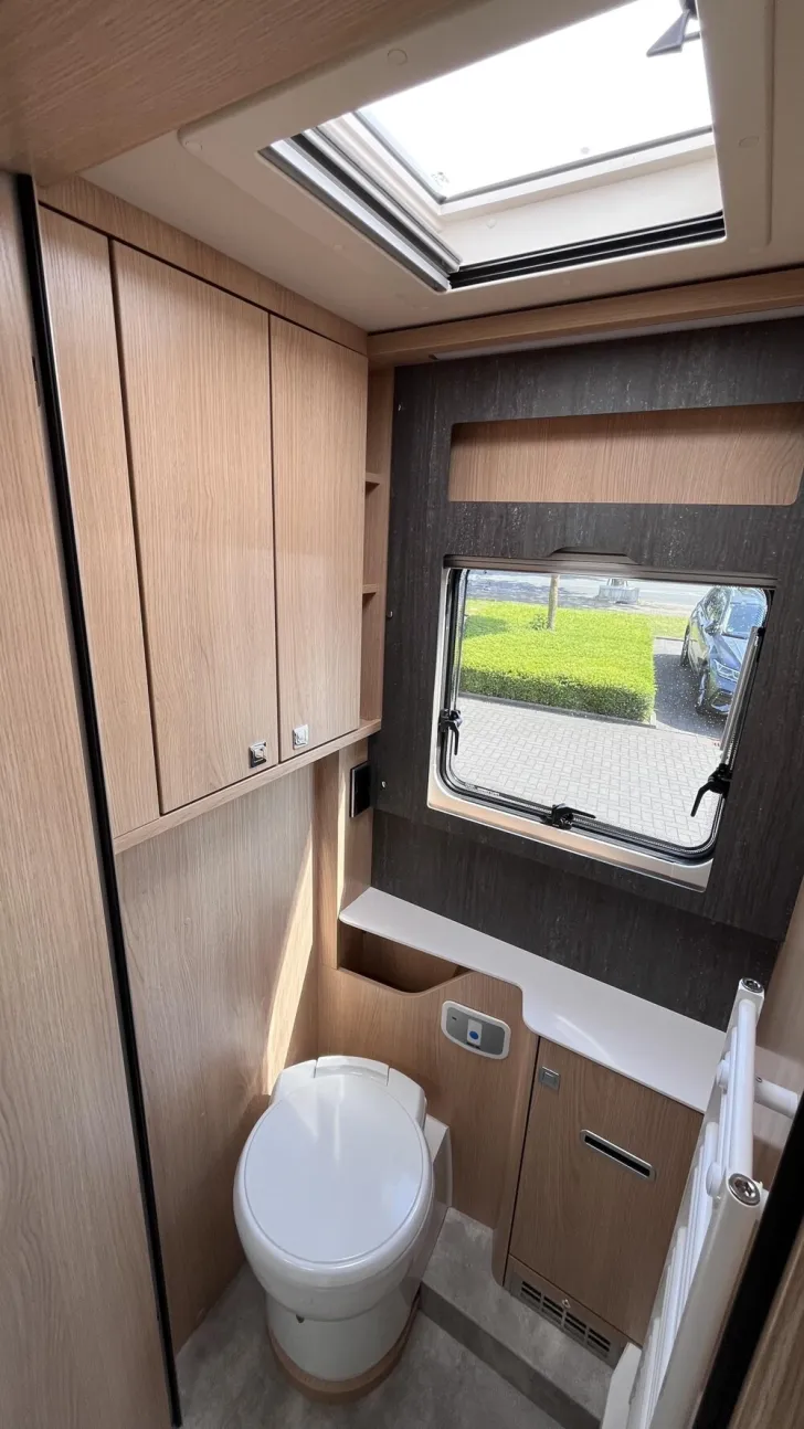 Fahrzeugbild Hymer B-Klasse ML I 880 BlackLine #17