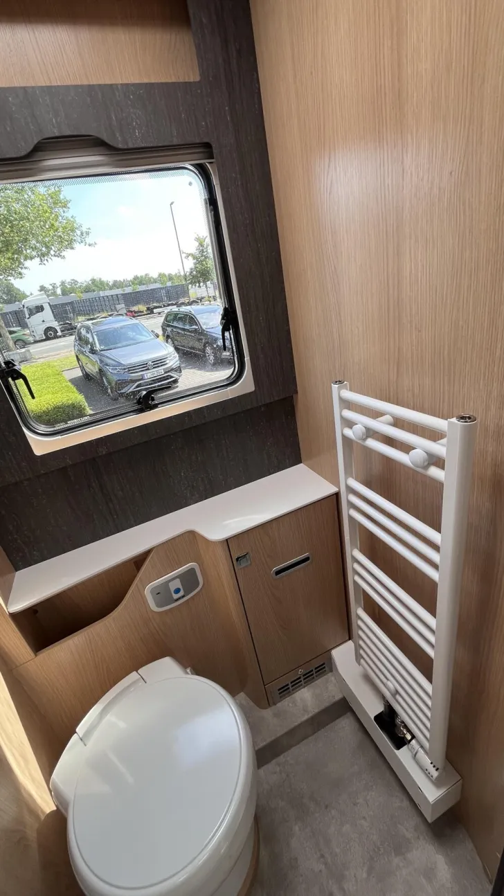Fahrzeugbild Hymer B-Klasse ML I 880 BlackLine #18