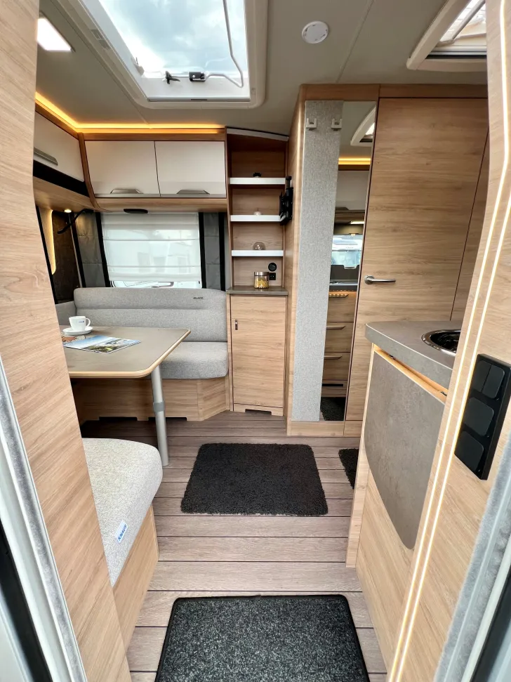 Fahrzeugbild Knaus Südwind 460 EU Black Selection #5