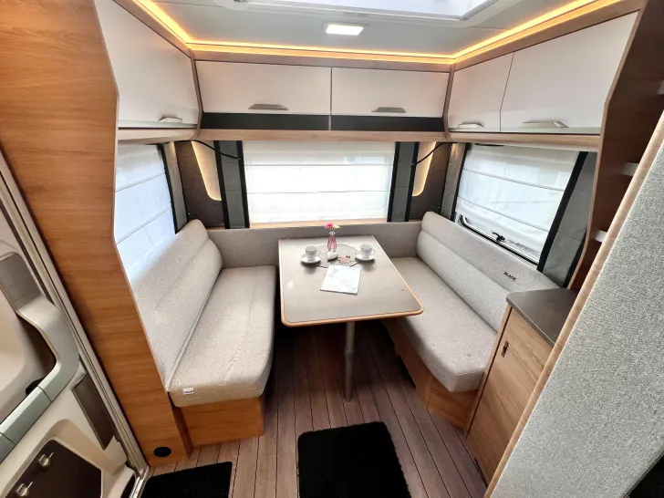 Fahrzeugbild Knaus Südwind 460 EU Black Selection #8
