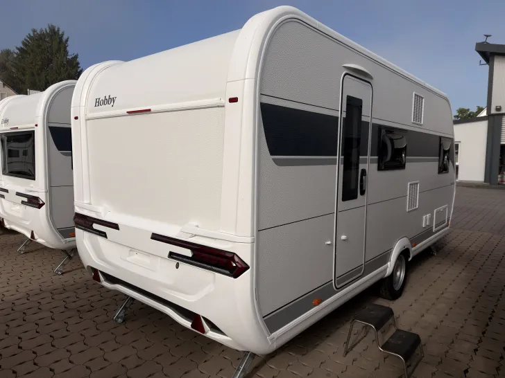 Fahrzeugbild Hobby De Luxe 490 KMF #4