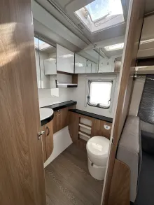 Fahrzeugbild Hobby Excellent 460 SL Rangierhilfe #16