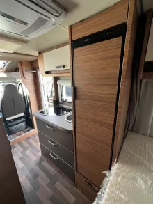 Fahrzeugbild Weinsberg CaraCompact 600 MF EDITION [PEPPER] #7