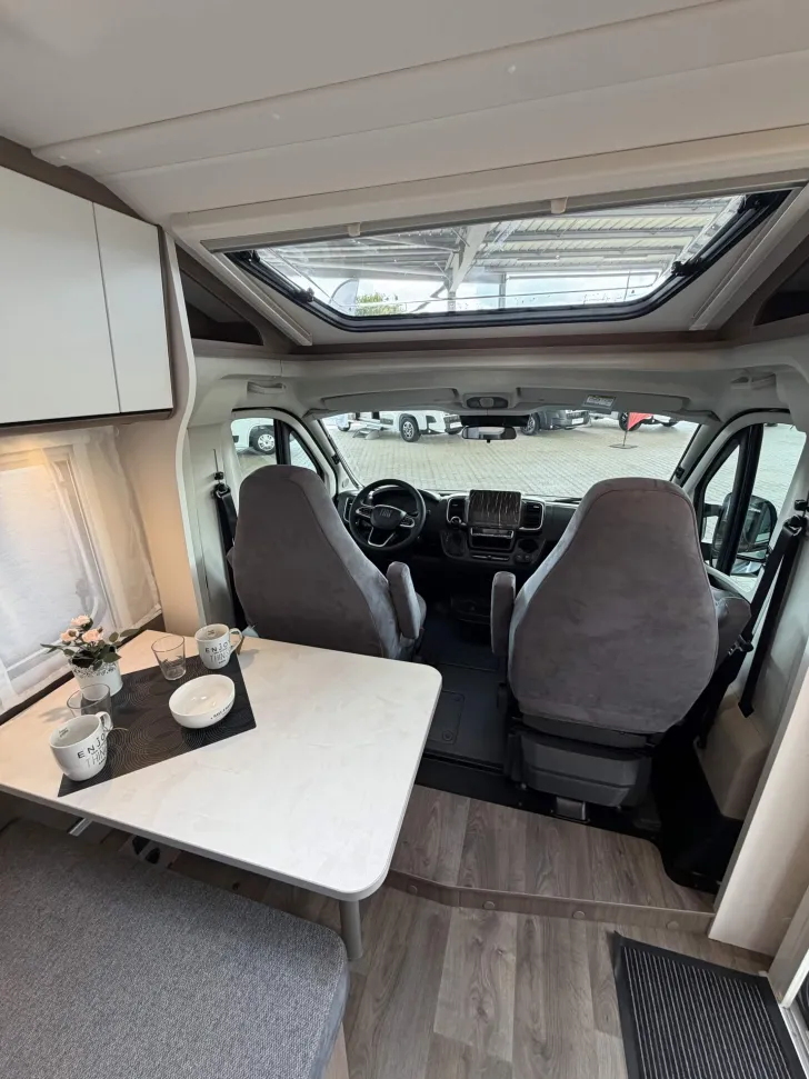 Fahrzeugbild Carado VAN 337 PRO+ #12
