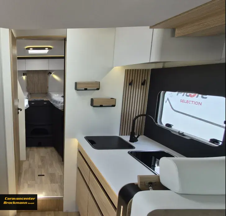 Fahrzeugbild Pilote Pacific P720FGJ Selection Limitierte Sonderedition 2026 #12