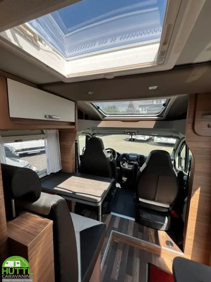 Fahrzeugbild Weinsberg CaraCompact 600 MEG EDITION [PEPPER] Mietwagen verfügbar ab Nov´26 #5