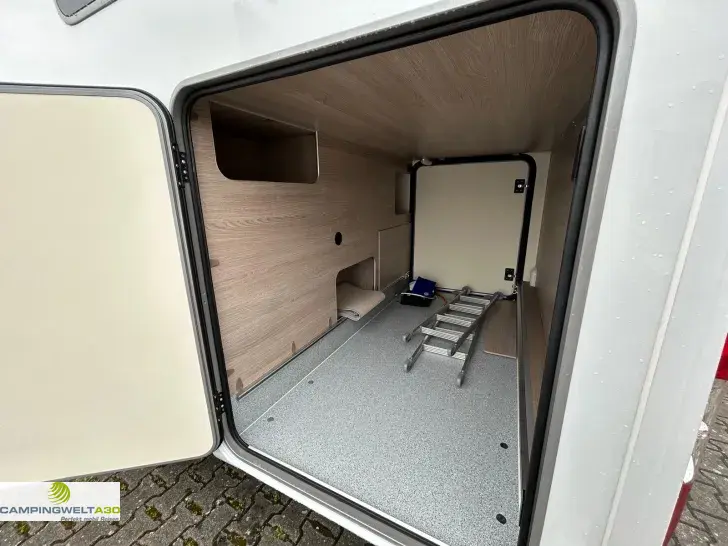 Fahrzeugbild Bürstner Lyseo Time SkyLine 690 G*NAVI*RFK* #12