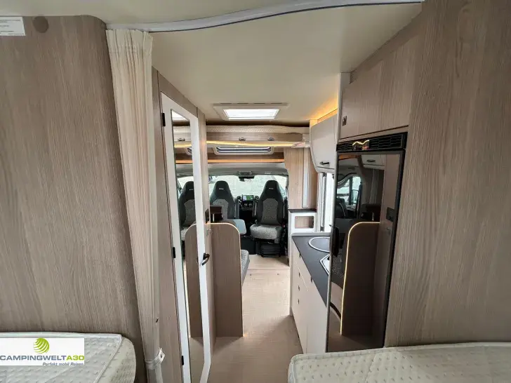Fahrzeugbild Bürstner Lyseo Time SkyLine 690 G*NAVI*RFK* #22