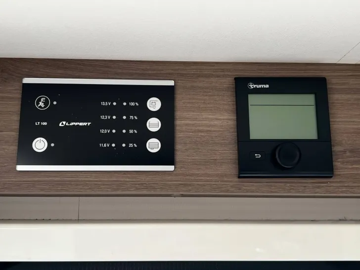 Fahrzeugbild Carado V 347 Pro+ Markise+Optik&Safety-Paket+ACC+Solar #20