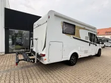 Fahrzeugbild Carado T 339 AT #Queensbett #Rollerträger #9