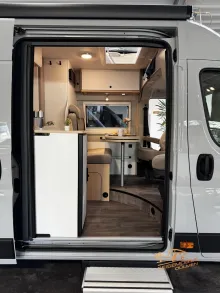 Fahrzeugbild LMC Innovan Pure 640 8G Auto #10