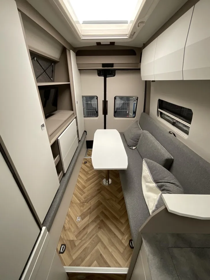 Fahrzeugbild Yucon M-Line Yukon 7.0 Lounge #10