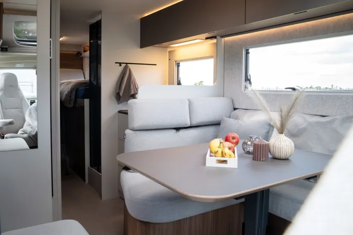 Fahrzeugbild LMC Cruiser T750 EL 180 PS, AUT, 3e+4e Sitzplatz #16