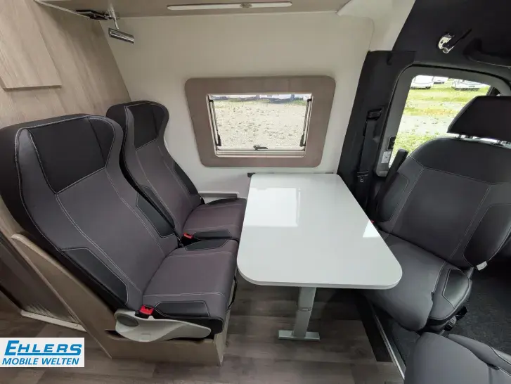 Fahrzeugbild Kabe Travel Master VAN 690 LB V6/190PS/Autom/Markise/AHK #11