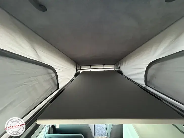 Fahrzeugbild VW Custom Bus T6 4-Motion Reimo Allrad #17