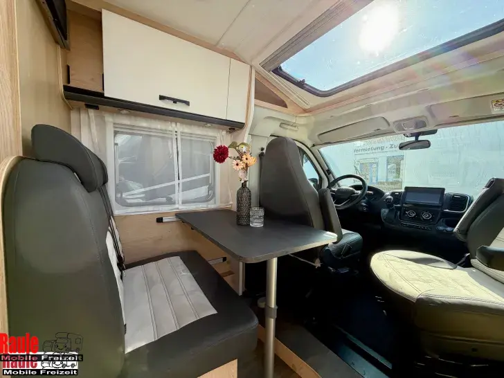 Fahrzeugbild Sunlight V 60 Adventure Automatik *kurzfristig verfügbar* #3