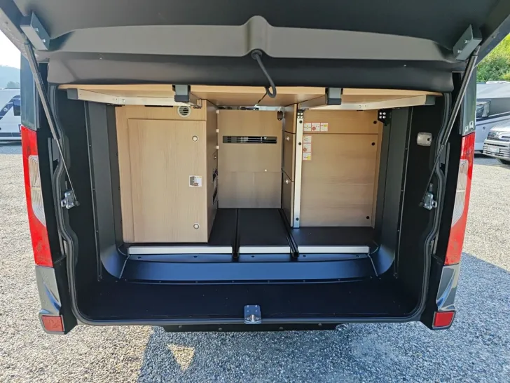 Fahrzeugbild Malibu Genius 641 LE Mercedes #20