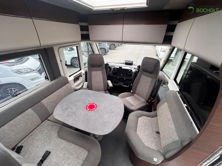 Fahrzeugbild Carthago chic c-line I 4.9 LE #5