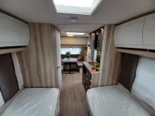 Fahrzeugbild Hobby De Luxe 460 LU #14