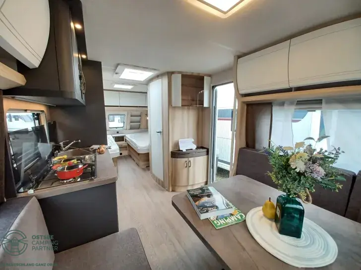 Fahrzeugbild Hobby De Luxe 540 UL #8