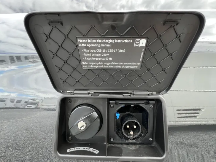 Fahrzeugbild Mercedes-Benz Marco Polo V 300 d 4MATIC (K540) #32