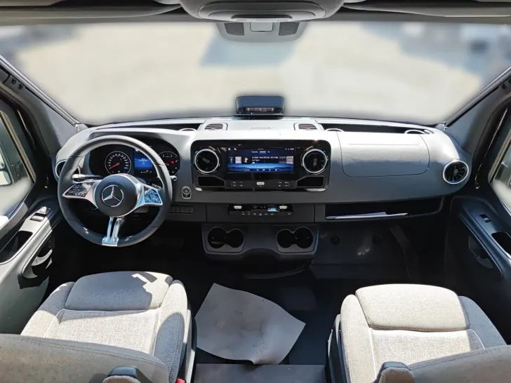 Fahrzeugbild Malibu Genius 641 LE Mercedes #10