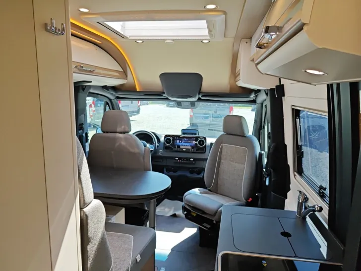 Fahrzeugbild Malibu Genius 641 LE Mercedes #19