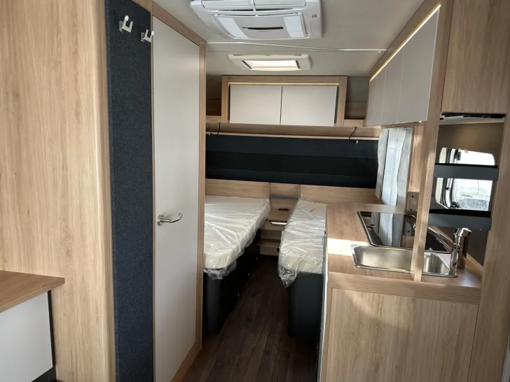 Fahrzeugbild Knaus Sport 460 EU Klima; Ambientelicht; Steckdosen + #7