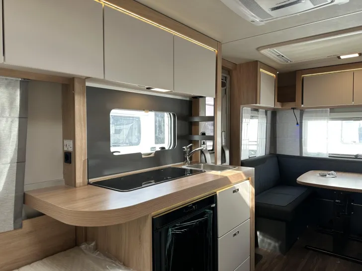 Fahrzeugbild Knaus Sport 460 EU Klima; Ambientelicht; Steckdosen + #10