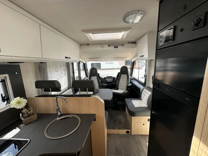Fahrzeugbild Sunlight I 69L Adventure Edition Automatikgetriebe #9