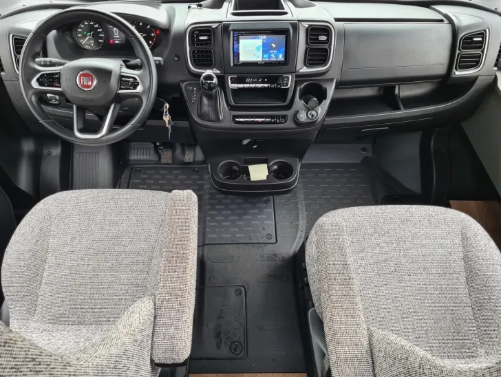 Fahrzeugbild Dethleffs Trend I 7057 EB *Pakete: Family+Chassis+Two* #12