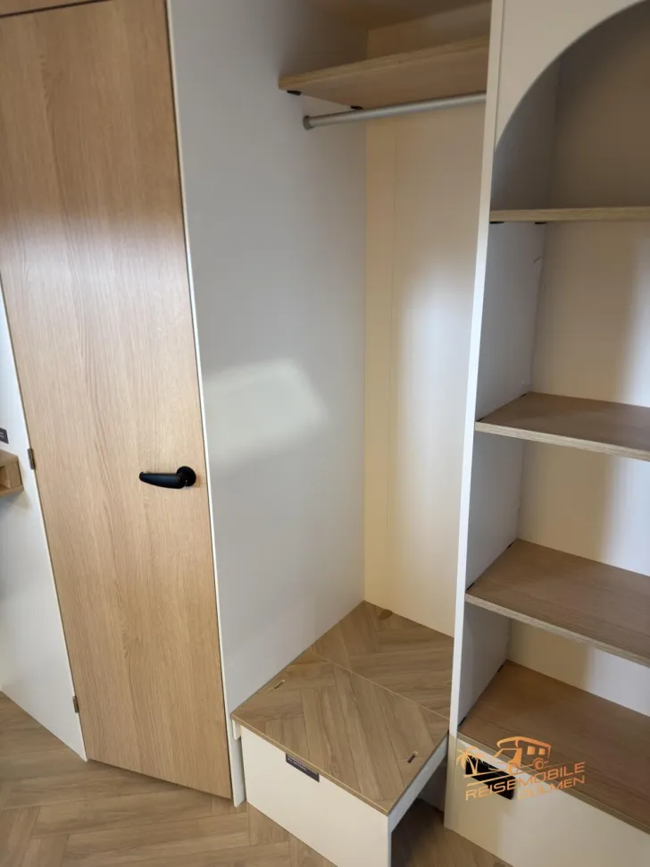 Fahrzeugbild LMC e:dero 470 K #17