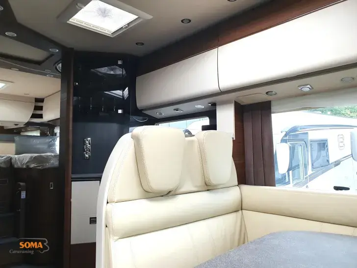 Fahrzeugbild Carthago chic c-line T 4.9 LE Mercedes - Modell 2026 #9