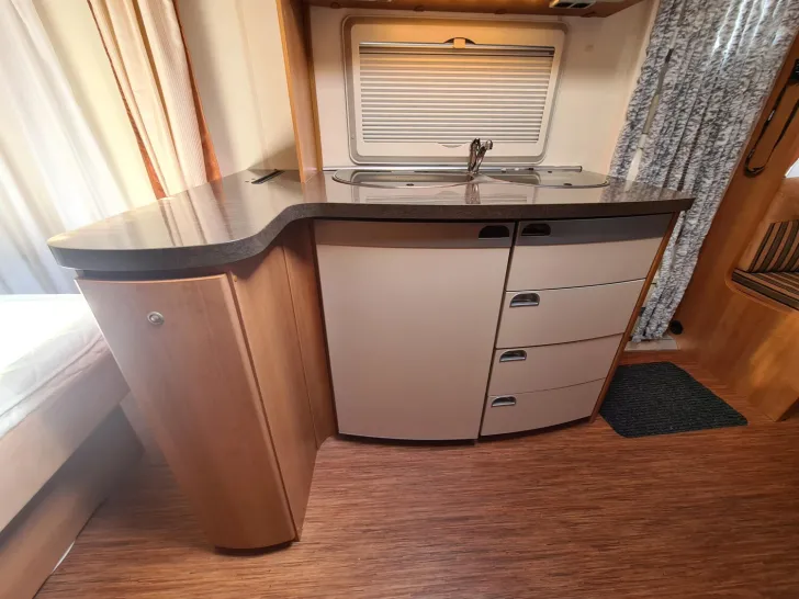 Fahrzeugbild Hobby Excellent 560 UFF *Mover*Vorzelt*Queensbett* #18