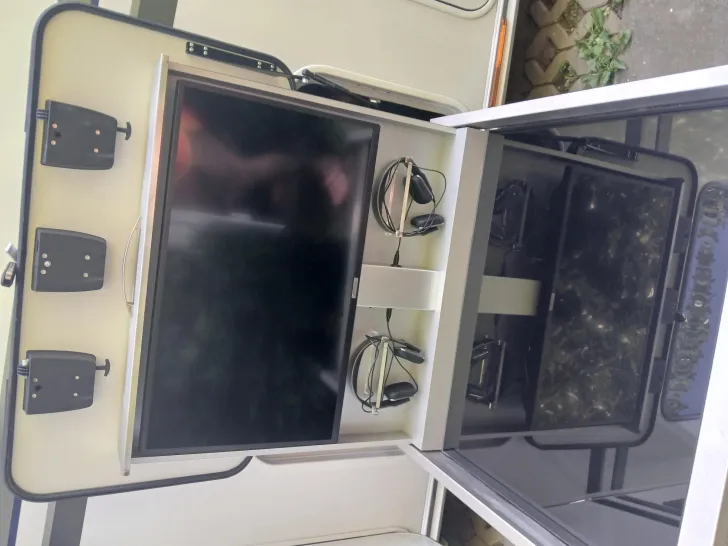 Fahrzeugbild Knaus Sun I 900 LX Unfallfrei,Bj 2019,42700km #6