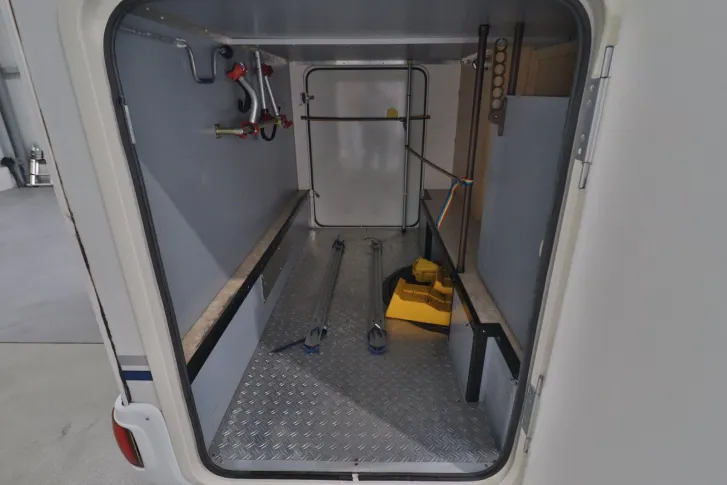 Fahrzeugbild Rotec 5850 TI/Festbett/Garage/Markise/DPF-Grün #6