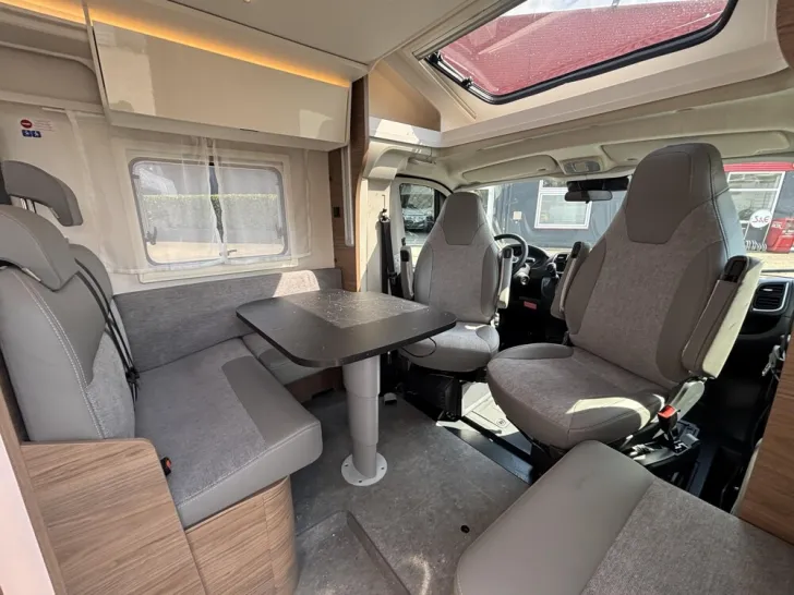 Fahrzeugbild Corigon T Advanced 750 S #7